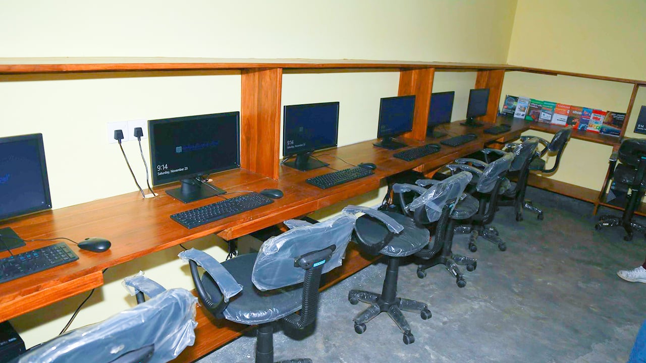 Classroom Buildings & an IT Lab for Nawagattegama Maha Andarawewa Junior School 